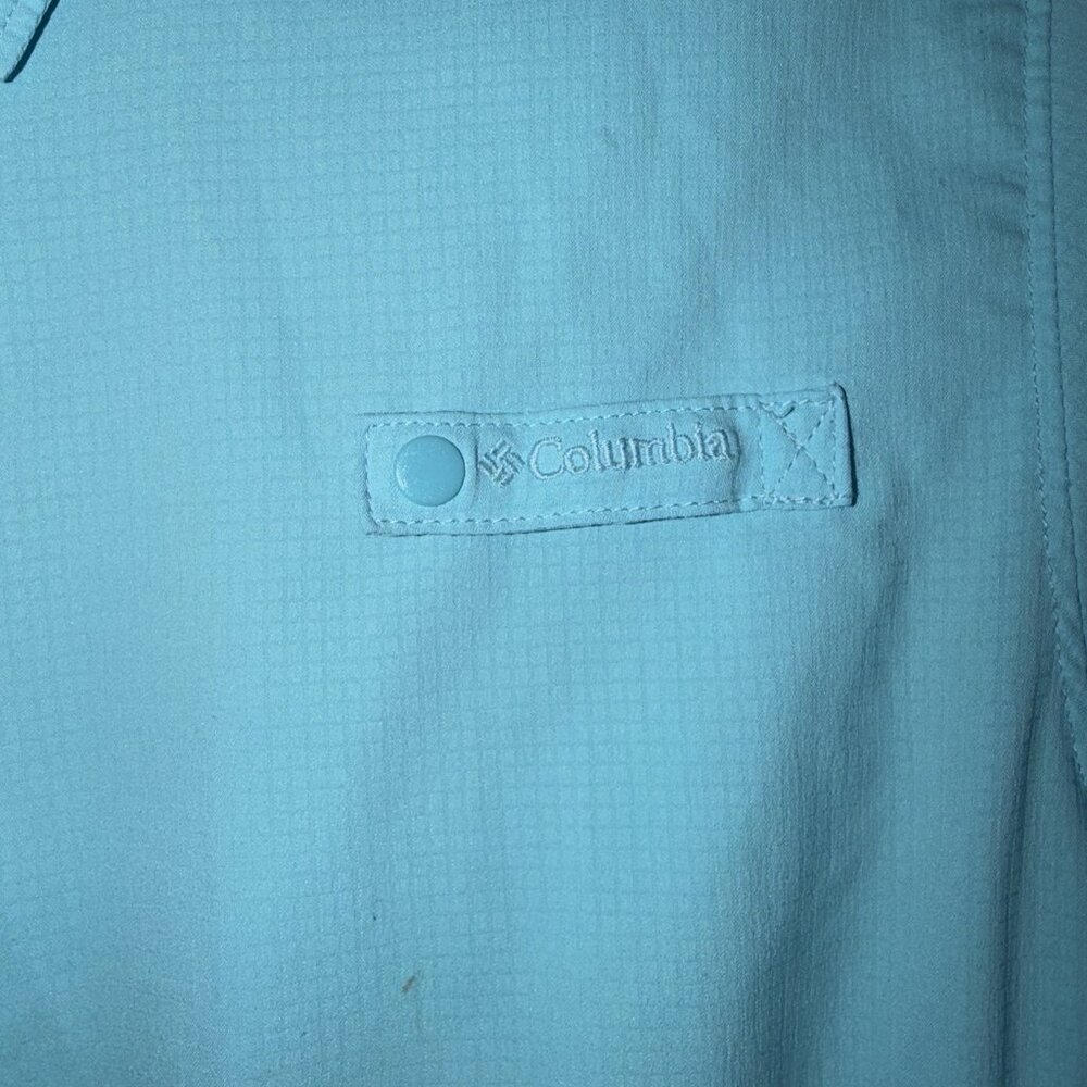 Columbia Shirt Women Small Blue Button Up Fish Angler Vented Long Sleeve PFG - Picture 2 of 12